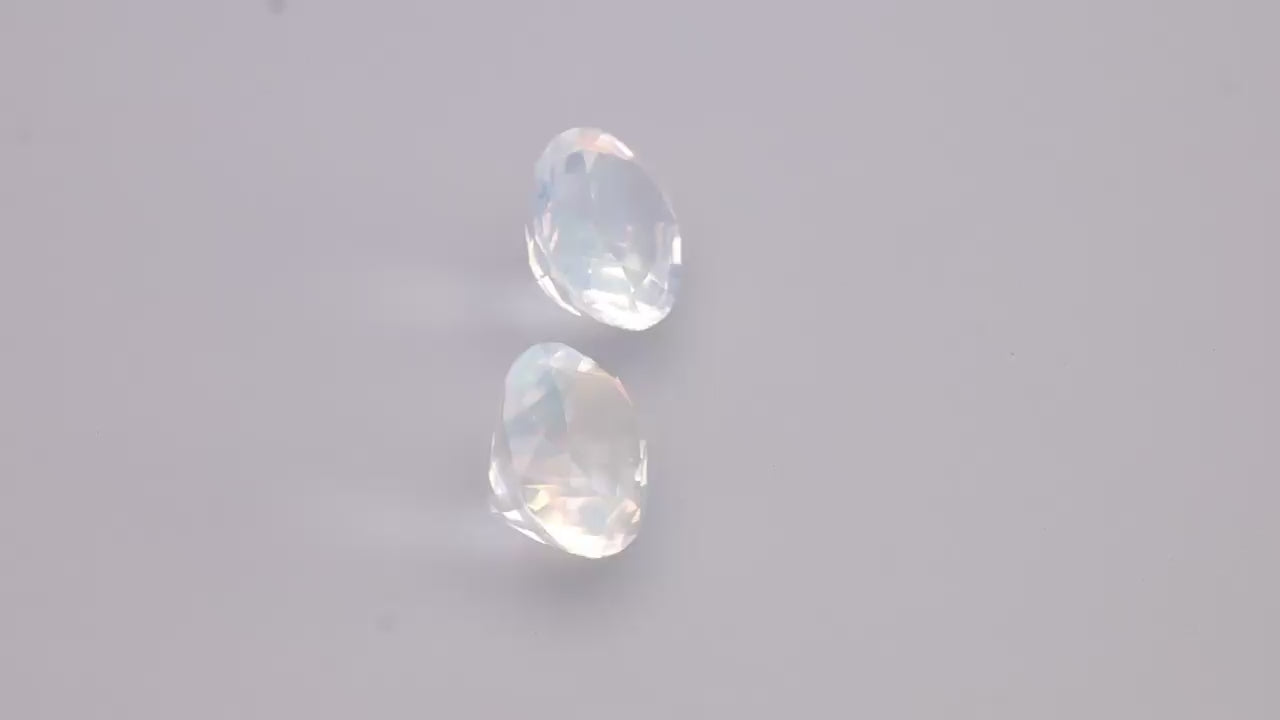 Rainbow Moonstone 6.04 ct